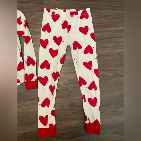 Carter's Kids Red and White Heart Pajama Set size 6 - Picture 5 of 5